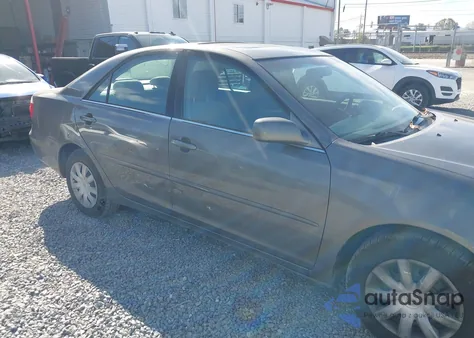 2005 Toyota Camry Le from USA, damaged, VIN 4T1BE30K85U973197